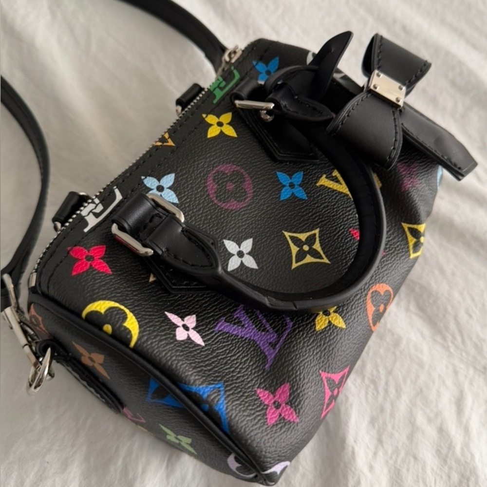 👑✅PRICE FIRM✅Black Fashion Mini Crossbody Speedy Bag. NWOT - Picture 4 of 16